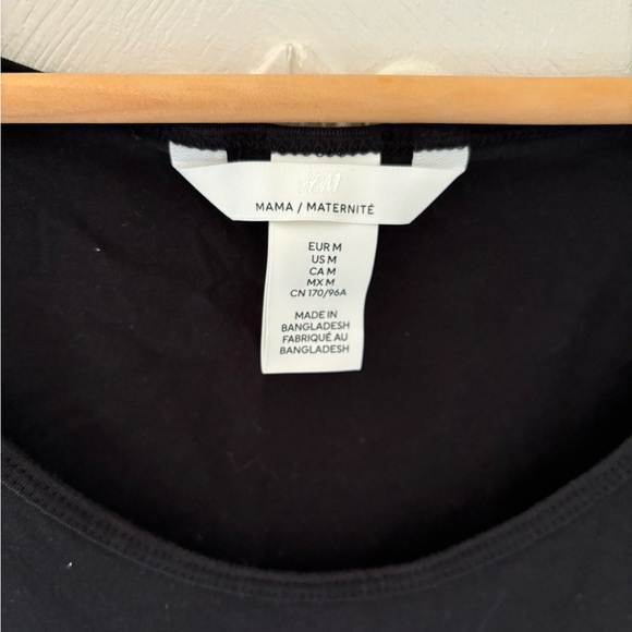 Black H&M maternity tank, size medium - Picture 3 of 3